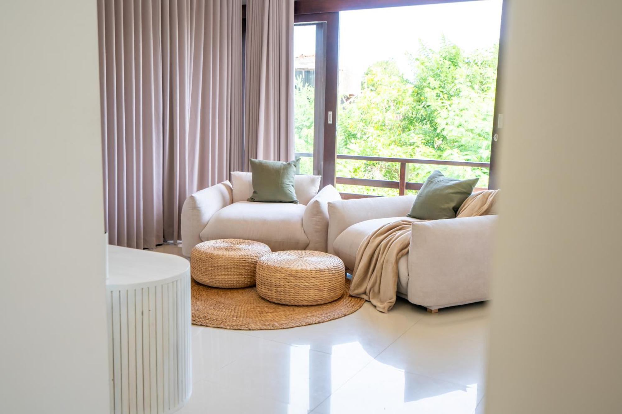 Skyfall Luxury Beach Villa นูซาดูอา ภายนอก รูปภาพ