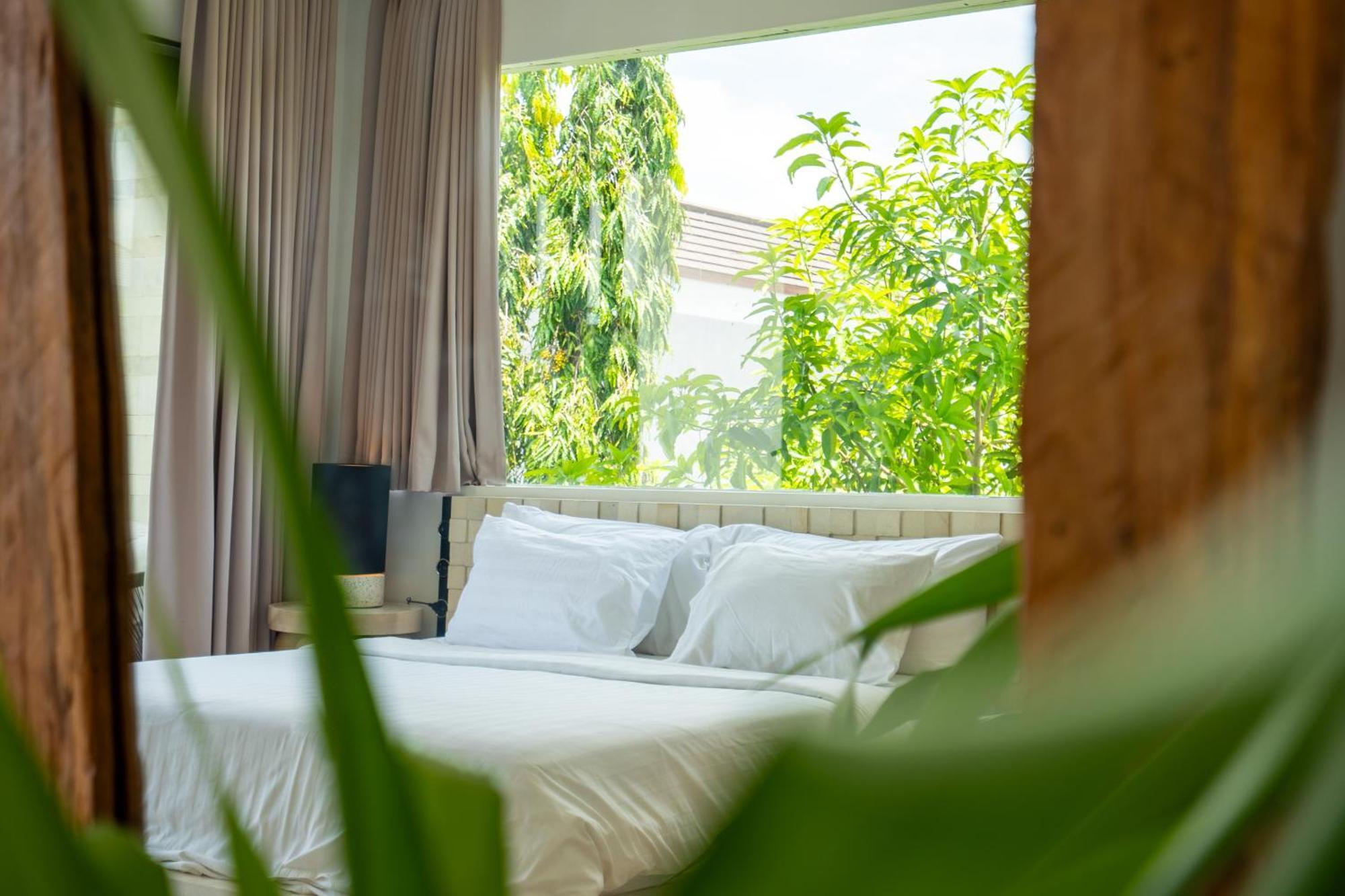 Skyfall Luxury Beach Villa นูซาดูอา ภายนอก รูปภาพ